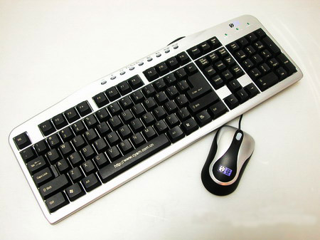 laptop computer keyboard. laptop computer picture